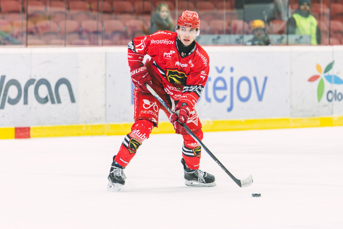 Jestřábi se doma postaví Kroměříži