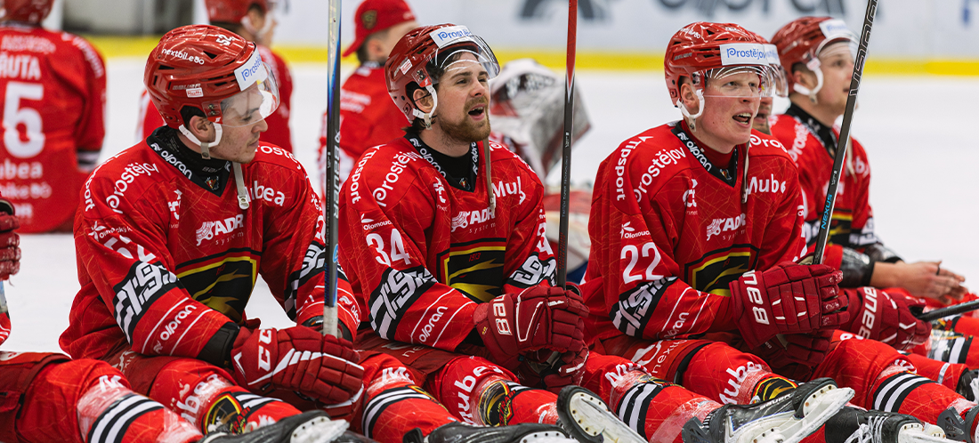 Jestřábi zvládli čtvrtfinále na jedničku. Výhrou 7:4 nad Znojmem slaví postup do semifinále